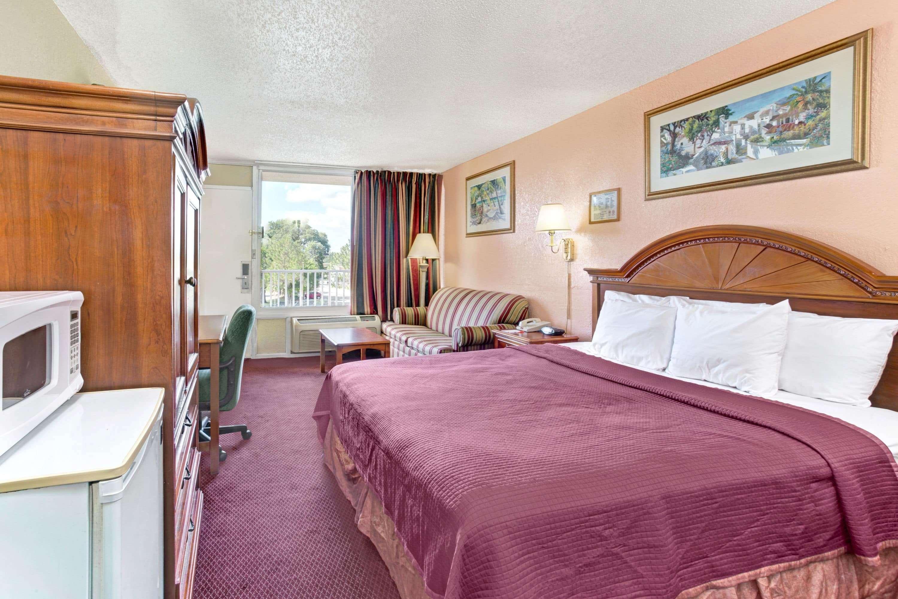 Howard Johnson By Wyndham Tropical Palms Kissimmee Eksteriør bilde