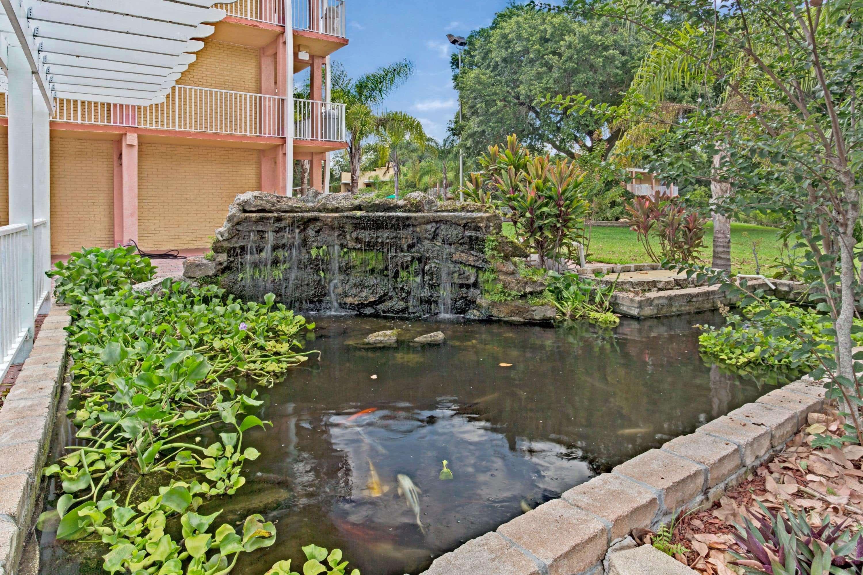 Howard Johnson By Wyndham Tropical Palms Kissimmee Eksteriør bilde
