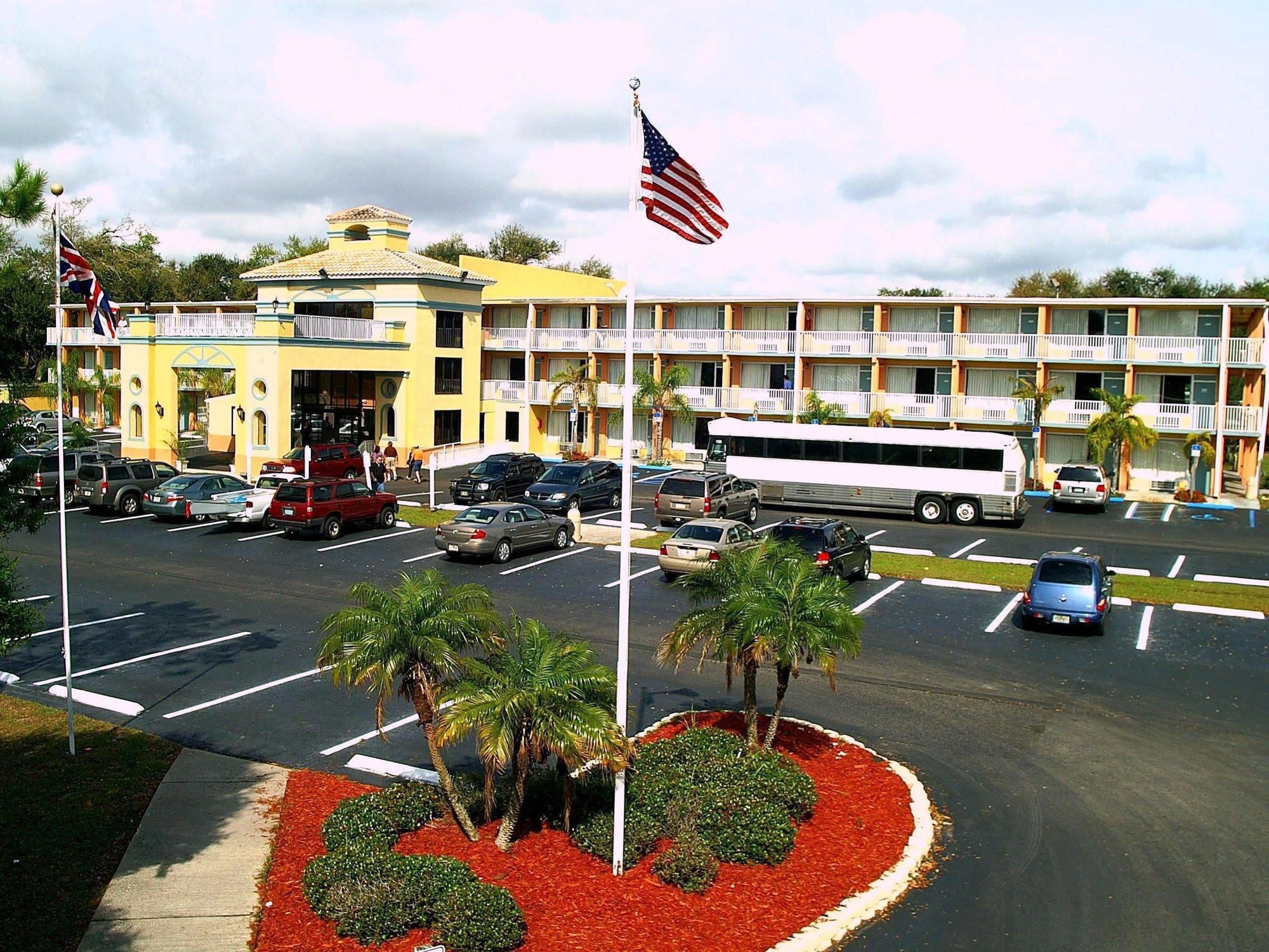 Howard Johnson By Wyndham Tropical Palms Kissimmee Eksteriør bilde