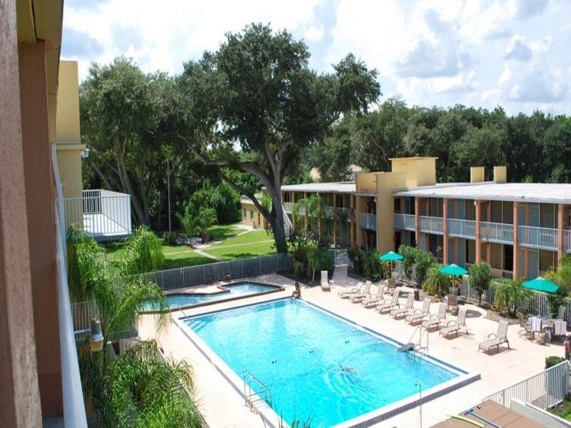 Howard Johnson By Wyndham Tropical Palms Kissimmee Eksteriør bilde
